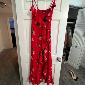 Lulu’s red floral maxi dress